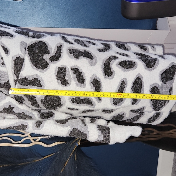 Grey and Black leopard print dress - Picture 8 of 9